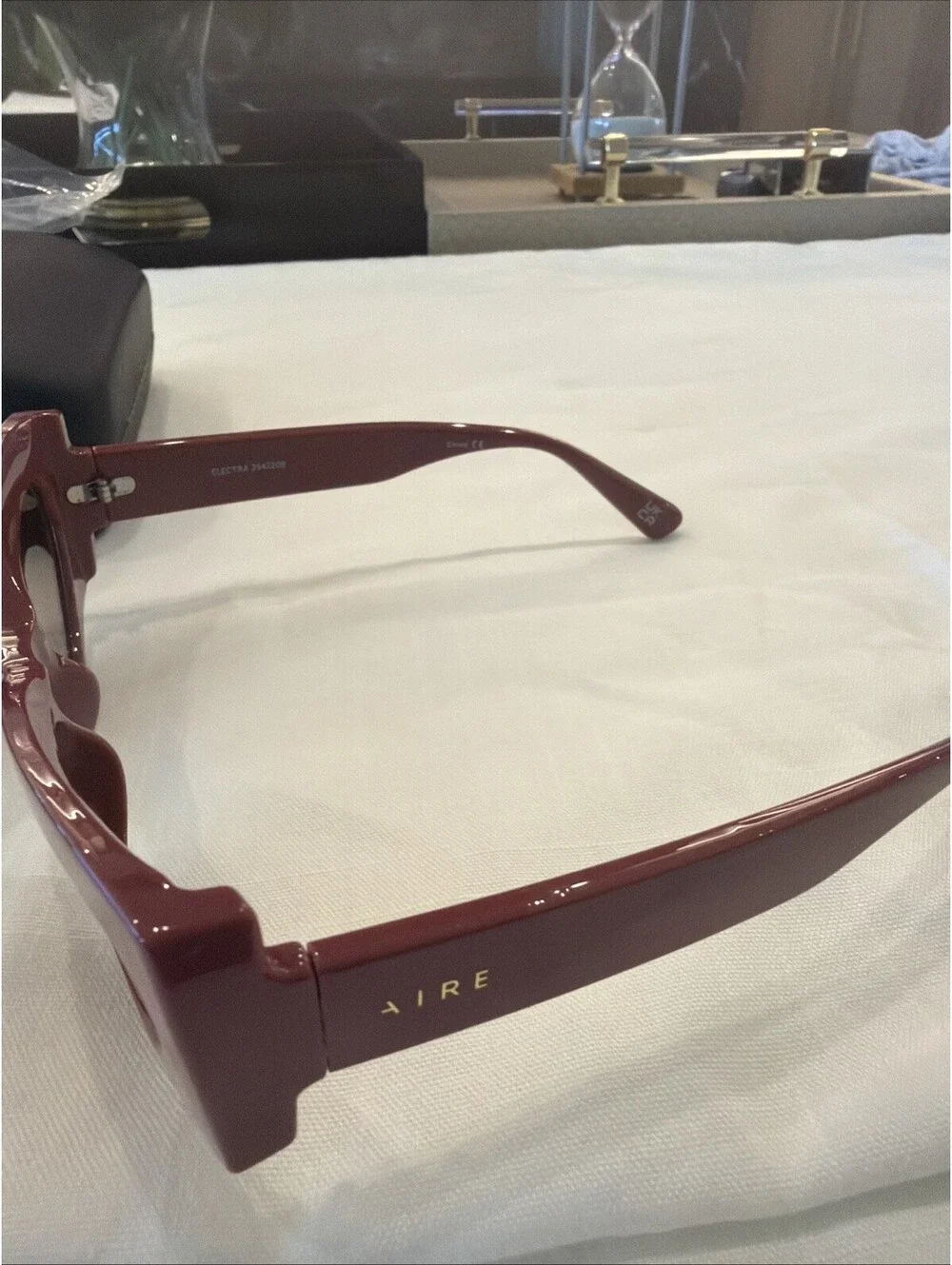 Aire Electra Sunglasses revolve Site
